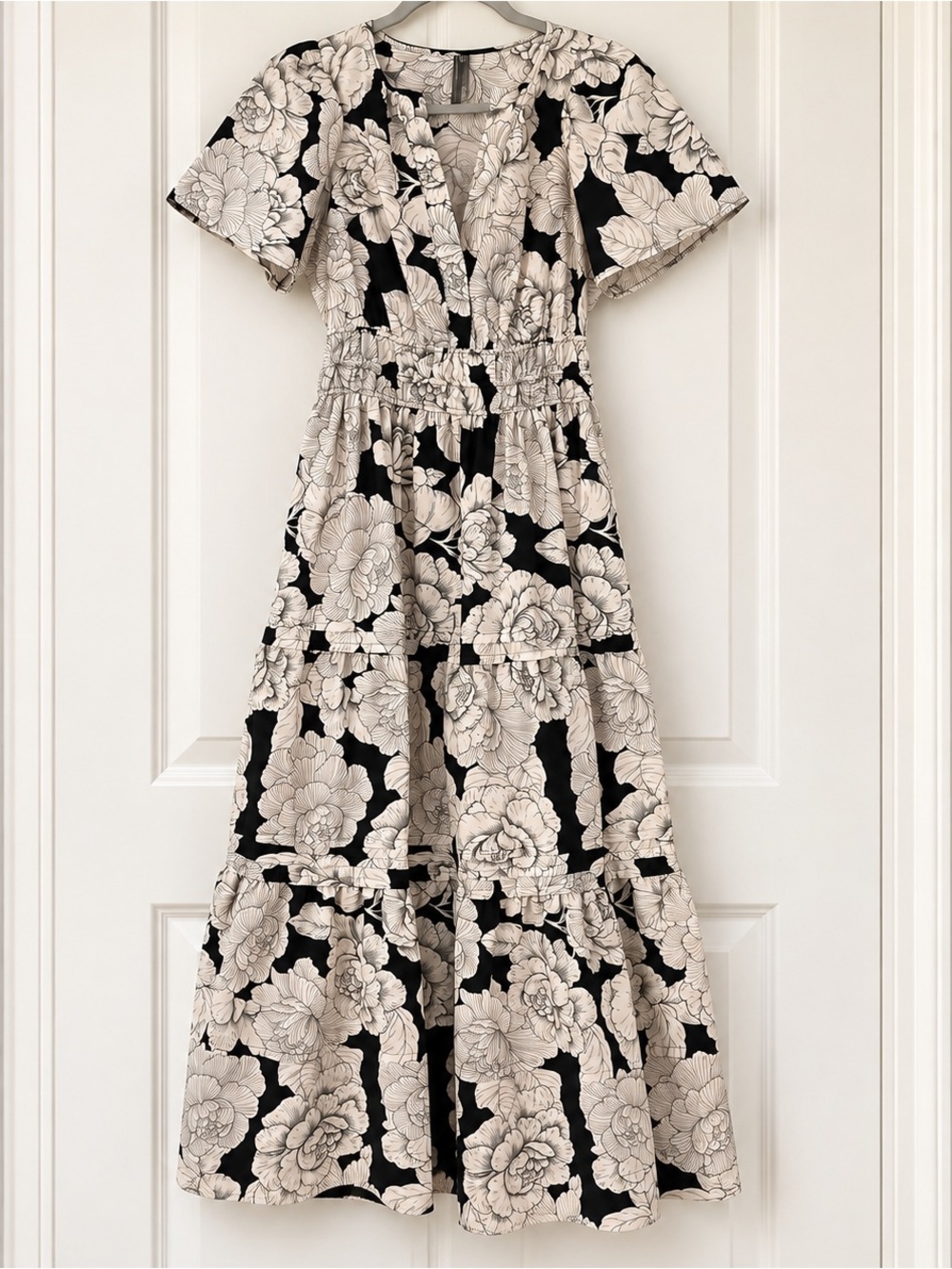 Anthropologie The Somerset Black and Cream Peony & white roses Tiered Maxi Dress